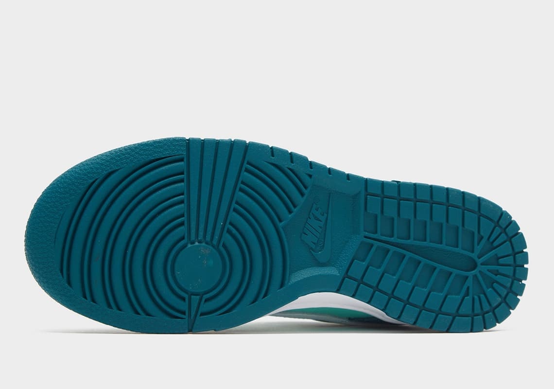 Nike Dunk Low WMNS "Teal Mint" 