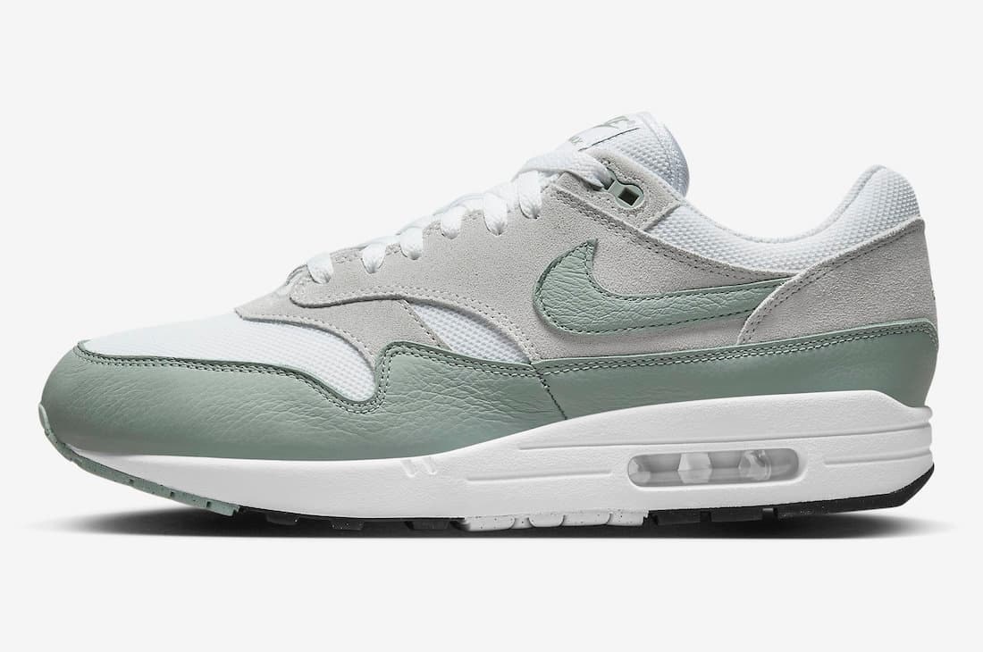 Nike Air Max 1 "Mica Green" 