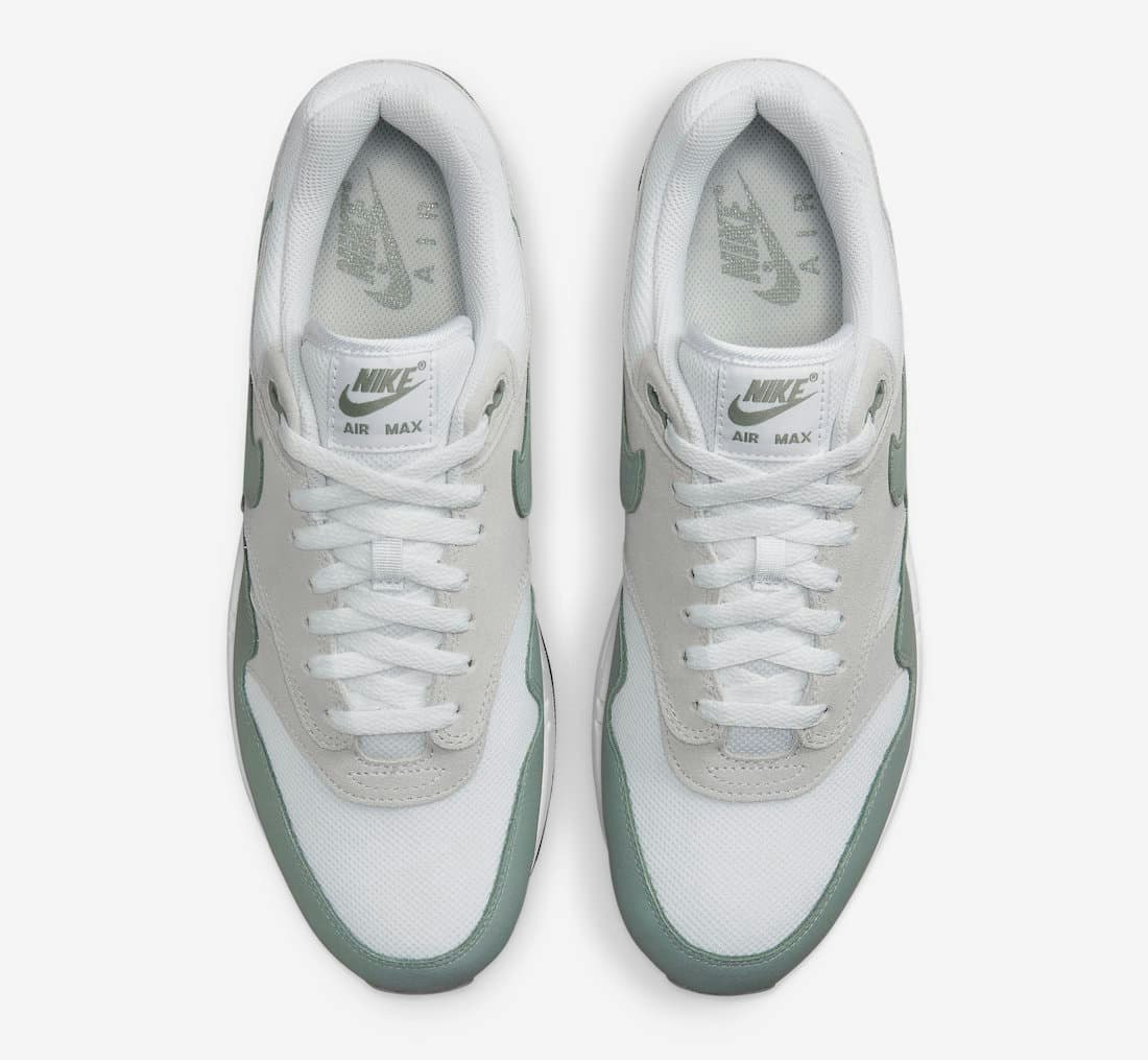 Nike Air Max 1 "Mica Green" 