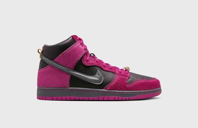 Run The Jewels x Nike SB Dunk High "Active Pink"