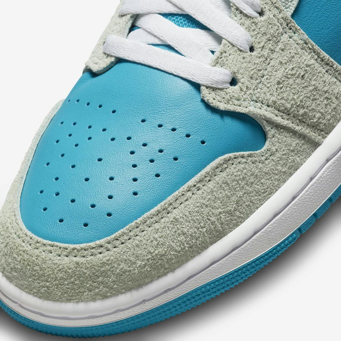 Air Jordan 1 Low "Aquatone"