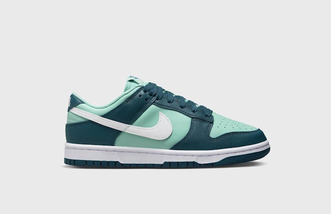 Nike Dunk Low "Geode Teal"