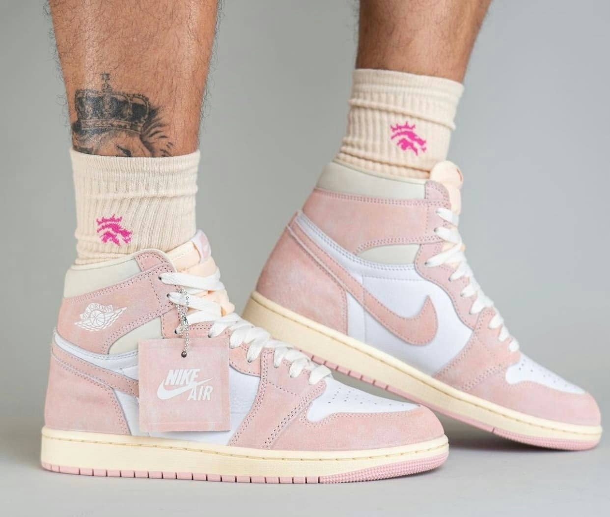 Air Jordan 1 High OG "Washed Pink" 