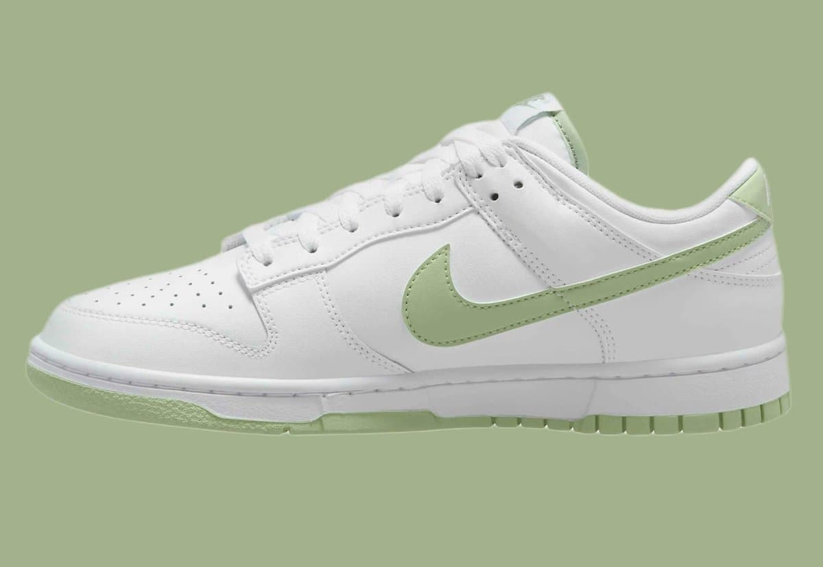 Nike Dunk Low "Honeydew"