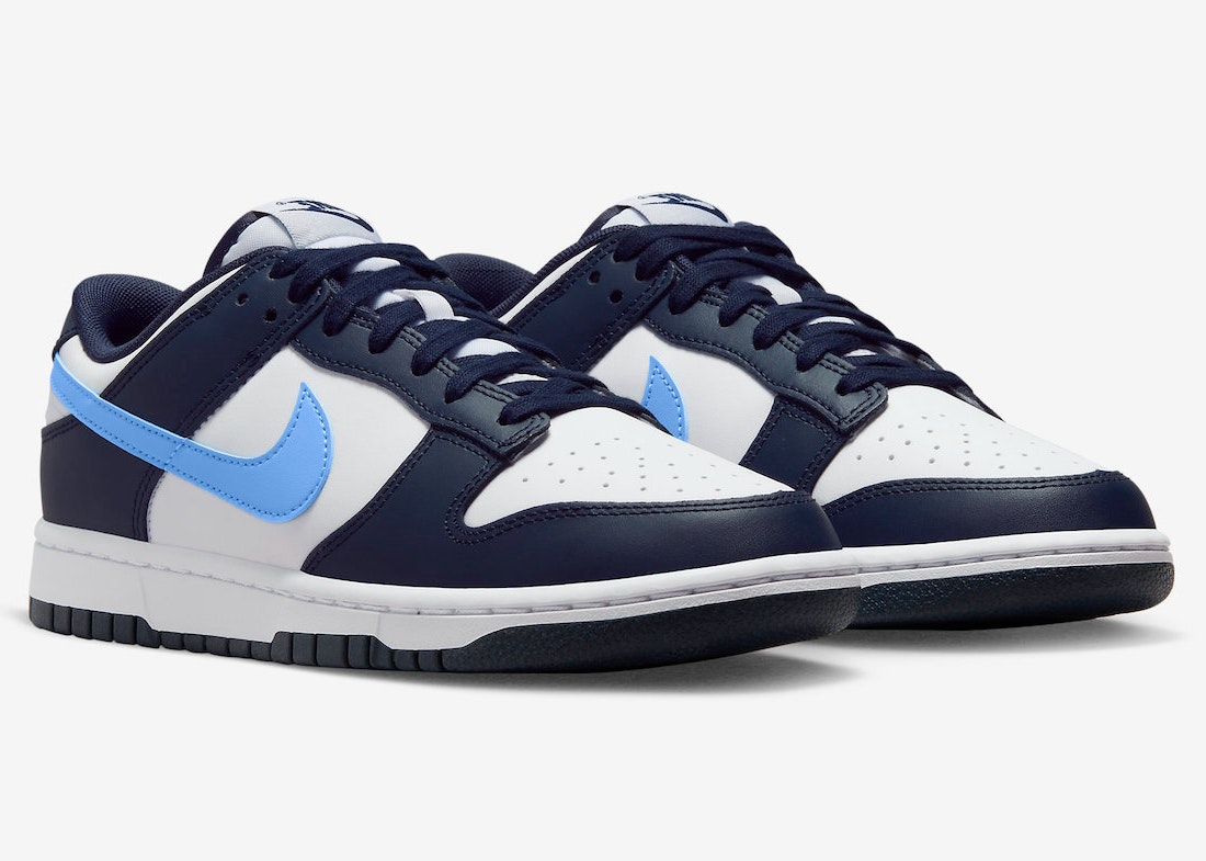 Nike Dunk Low "University Blue"
