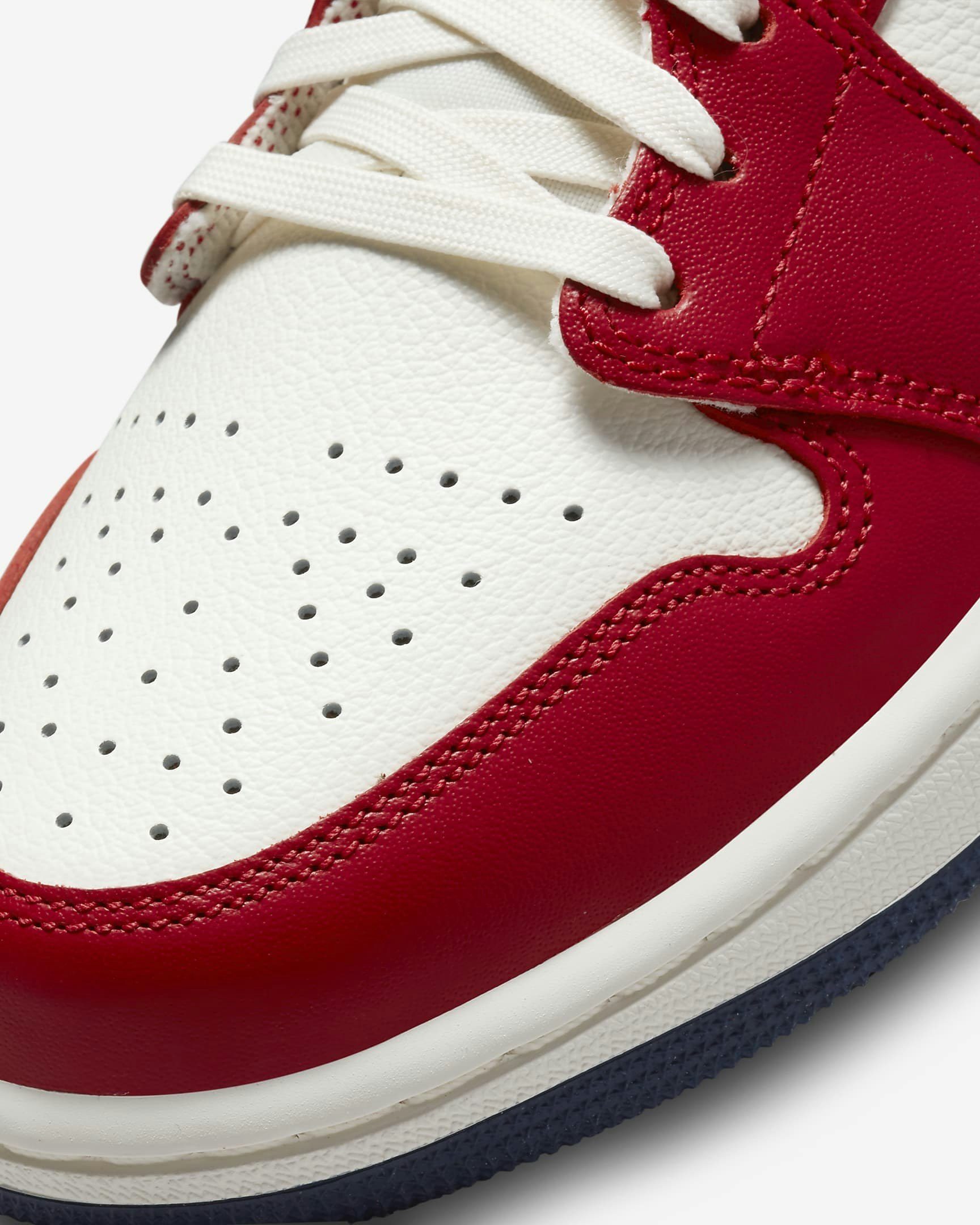 Air Jordan 1 Mid "USA"