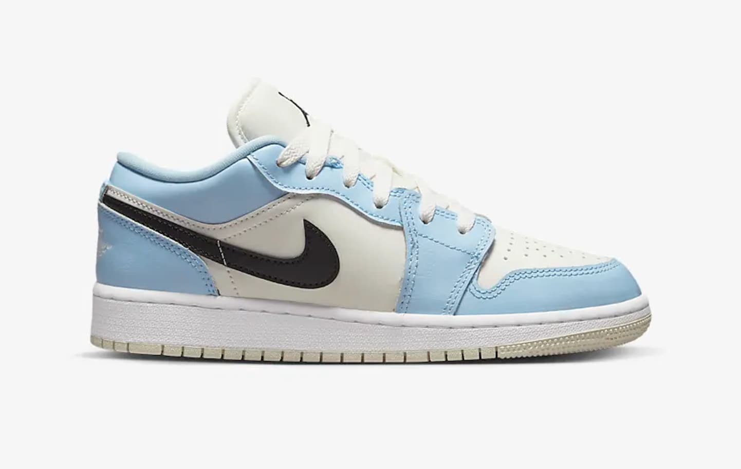 Air Jordan 1 Low GS "Ice Blue"