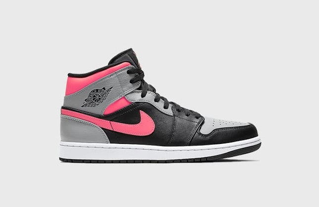 Air Jordan 1 Mid “Hot Punch”