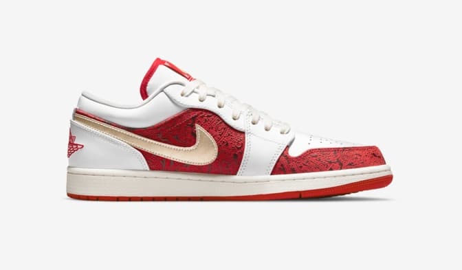 Air Jordan 1 Low “Spades”