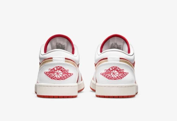 Air Jordan 1 Low “Spades”