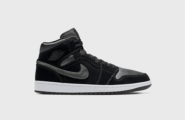 Air Jordan 1 Mid SE "Nylon Black" Air Jordan 1 Mid SE "Nylon Black"