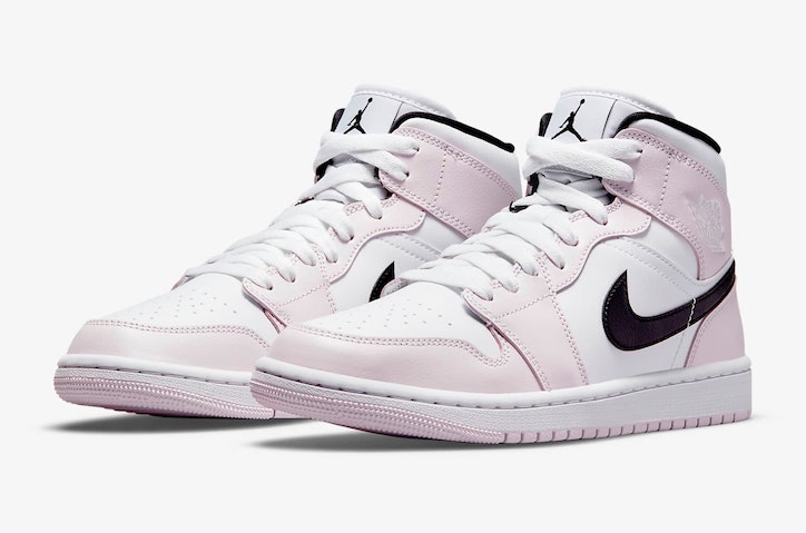 Air Jordan 1 Mid Wmns “Barely Rose”