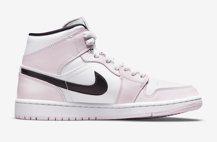 Air Jordan 1 Mid Wmns “Barely Rose”