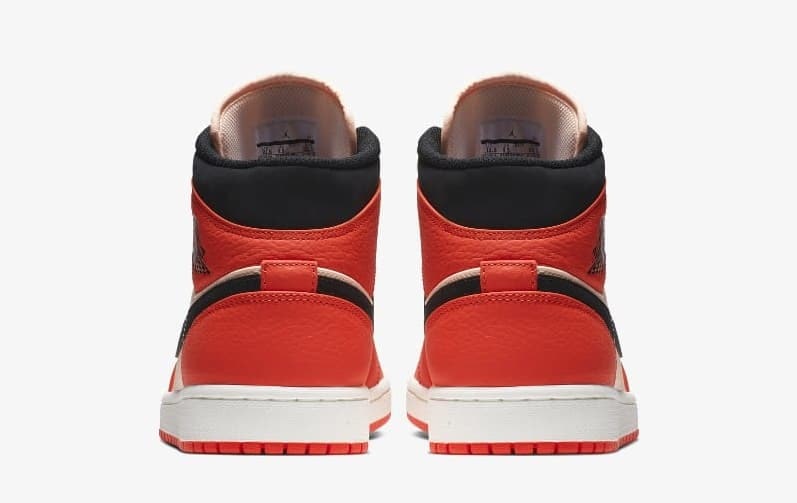 Air Jordan 1 Mid SE "Team Orange"