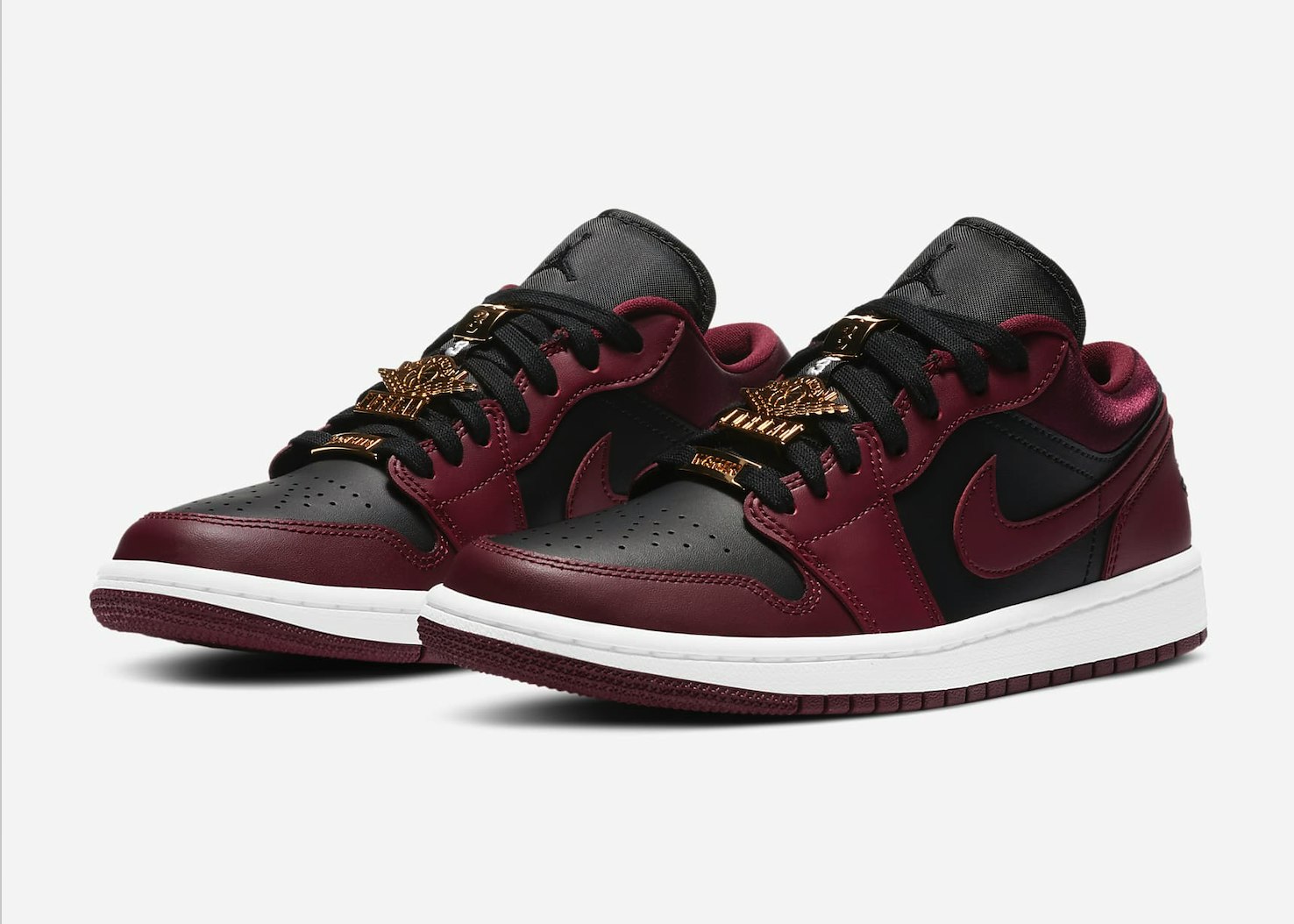 Air Jordan 1 Low "Maroon"