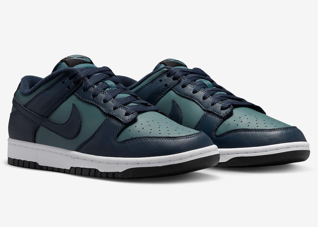 Nike Dunk Low "Dark Blue"