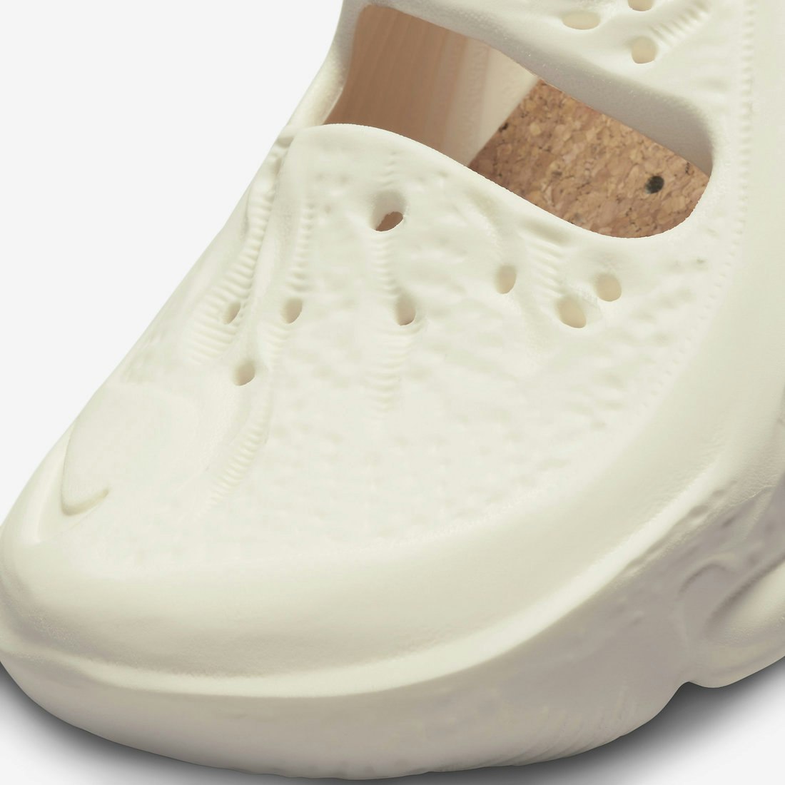 Nike ISPA Universal "Natural"