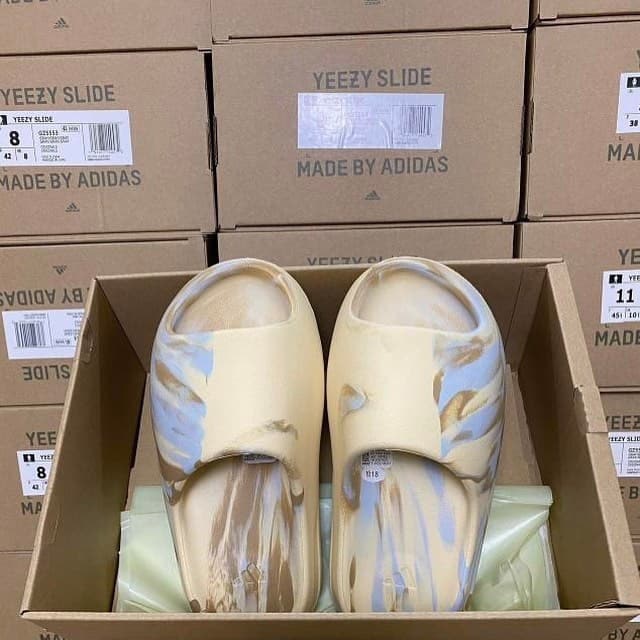 Yeezy Slide "MX"