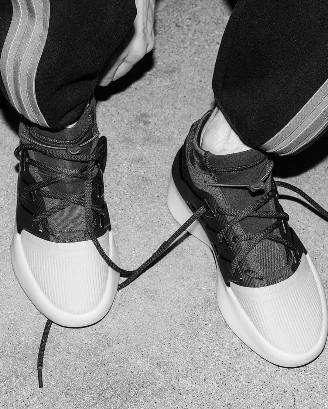 Fear of God x Adidas-Sneaker