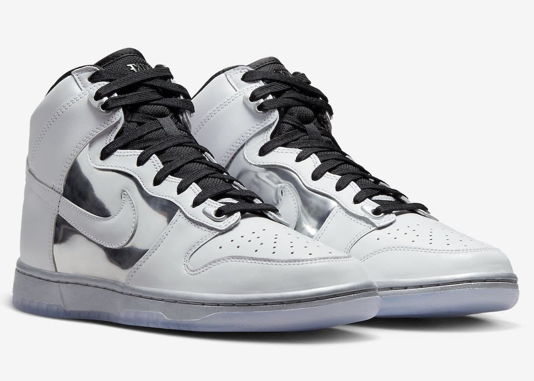 Nike Dunk High SE "Chrome"