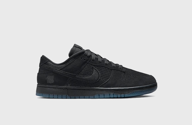 Undefeated x Nike Dunk Low “Dunk vs AF-1” Undefeated x Nike Dunk Low “Dunk vs AF-1”