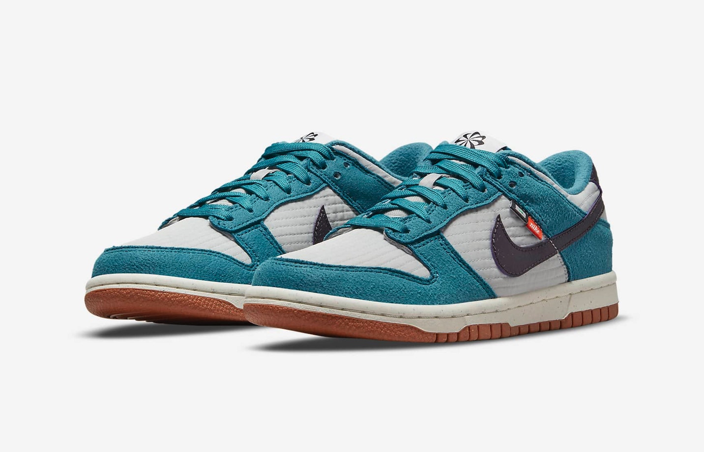 Nike Dunk Low GS "Rift Blue"