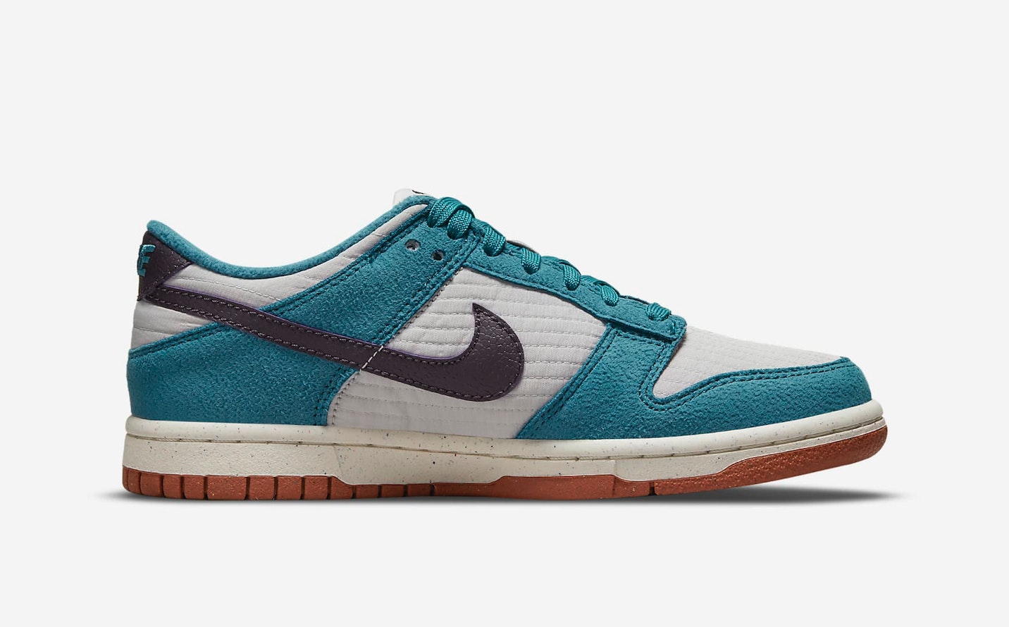 Nike Dunk Low GS "Rift Blue"