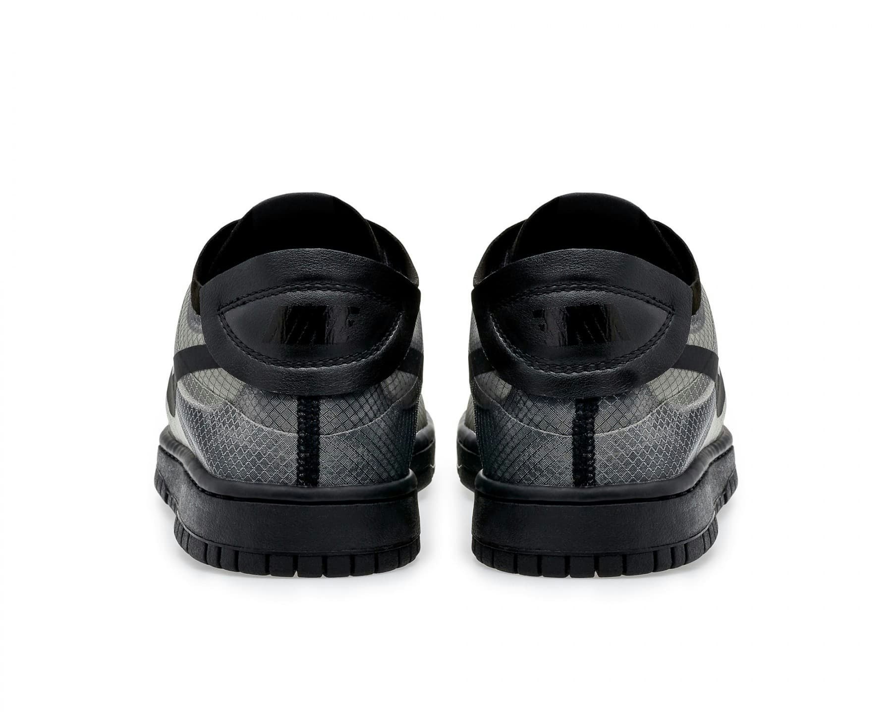 Comme des Garçons x Nike Dunk Low (Black)