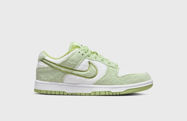 Nike Dunk Low "Fleece" (Green)