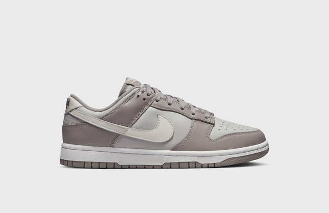 Nike Dunk Low "Light Brown"