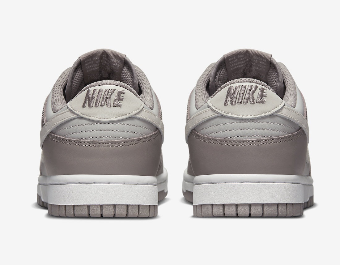 Nike Dunk Low "Light Brown"