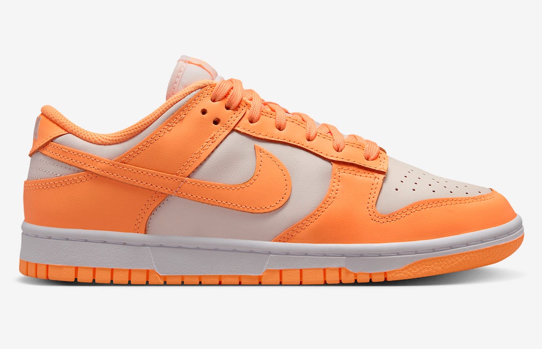 Nike Dunk Low "Peach Cream"