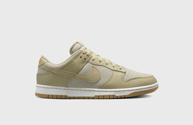 Nike Dunk Low "Tan Suede"