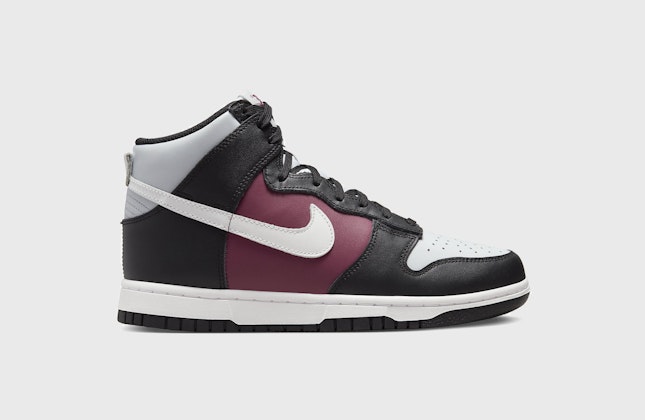 Nike Dunk High "Maroon"