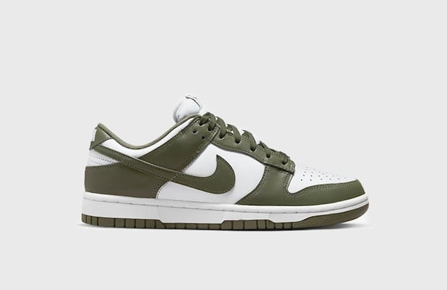 Nike Dunk Low "Medium Olive"