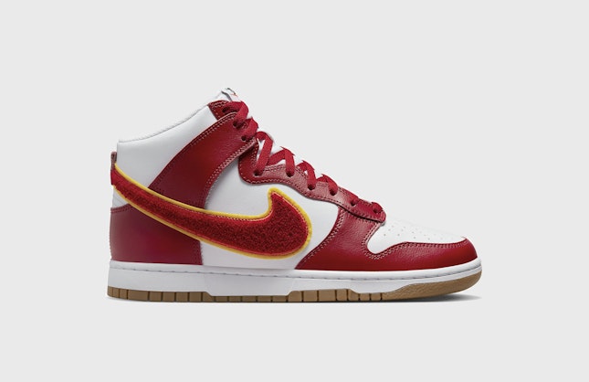 Nike Dunk High "Chenille Swoosh" (Gym Red)