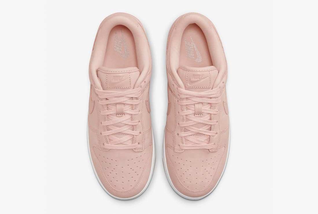 Nike Dunk Low PRM "Soft Pink"
