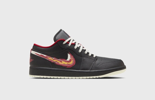 Air Jordan 1 Low "Born To Fly" Air Jordan 1 Low "Born To Fly"