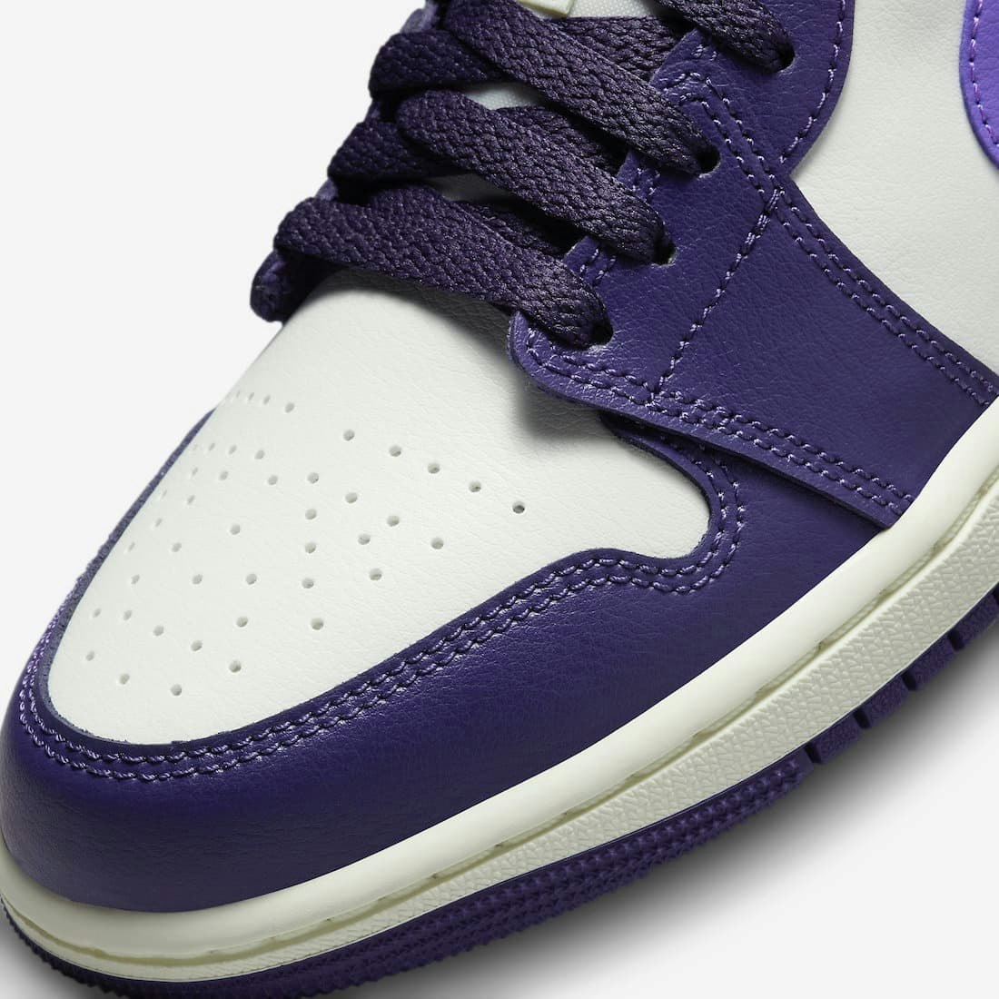 Air Jordan 1 Low “Sky J Purple”