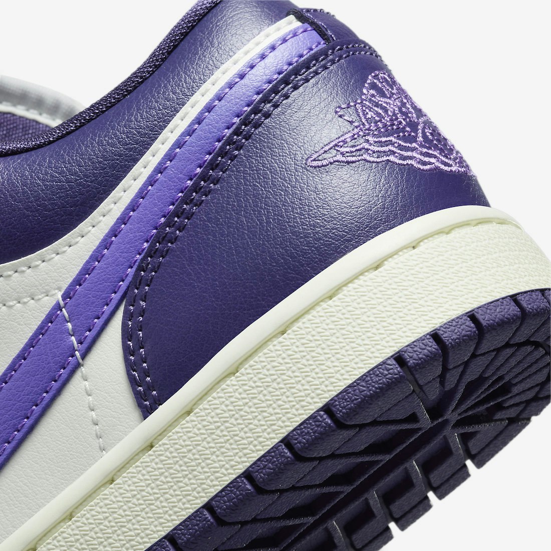 Air Jordan 1 Low "Sky J Purple"