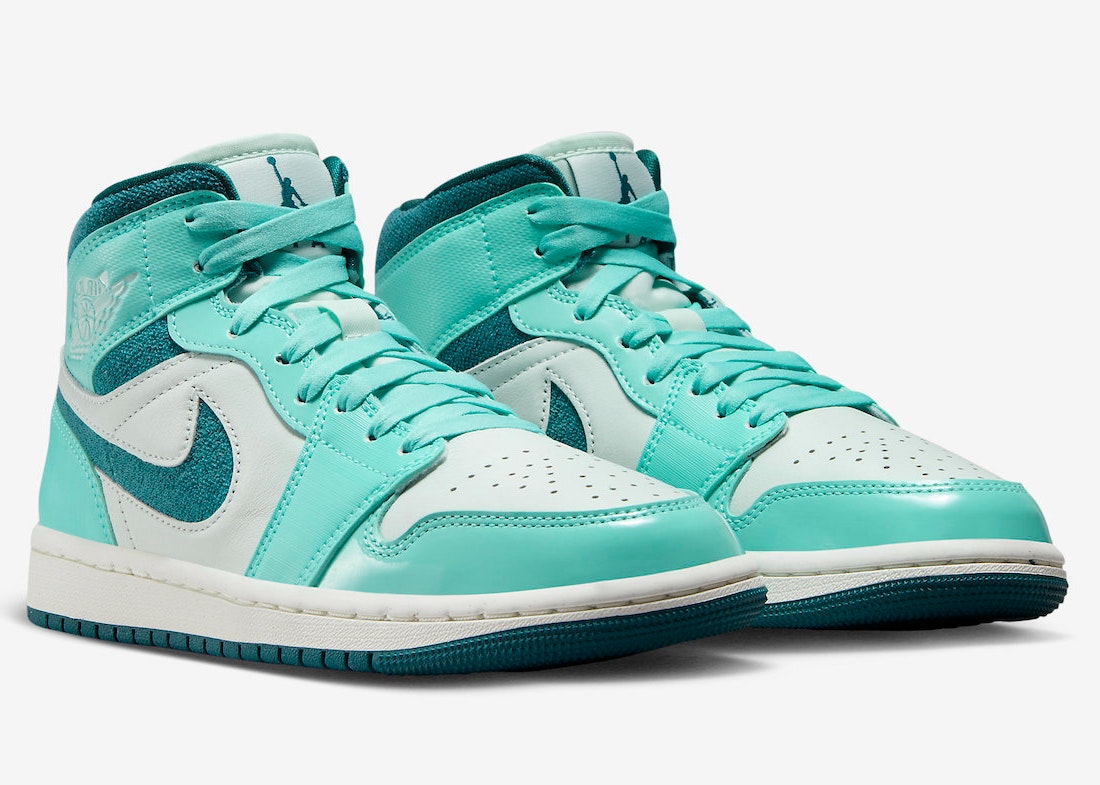 Air Jordan 1 Mid "Bleached Turquoise"