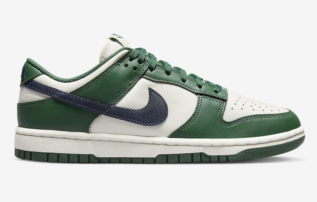 Nike Dunk Low "Gorge Green"