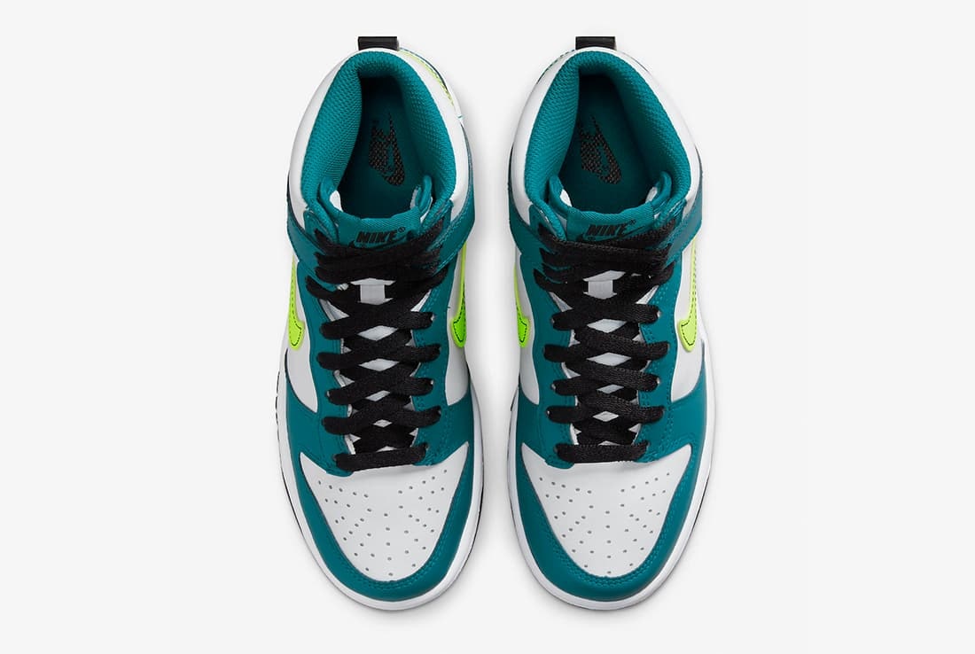 Nike Dunk High GS "Volt"