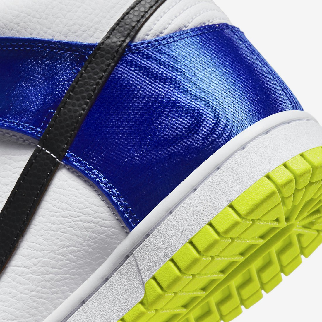 Nike Dunk High WMNS "Blue Satin"