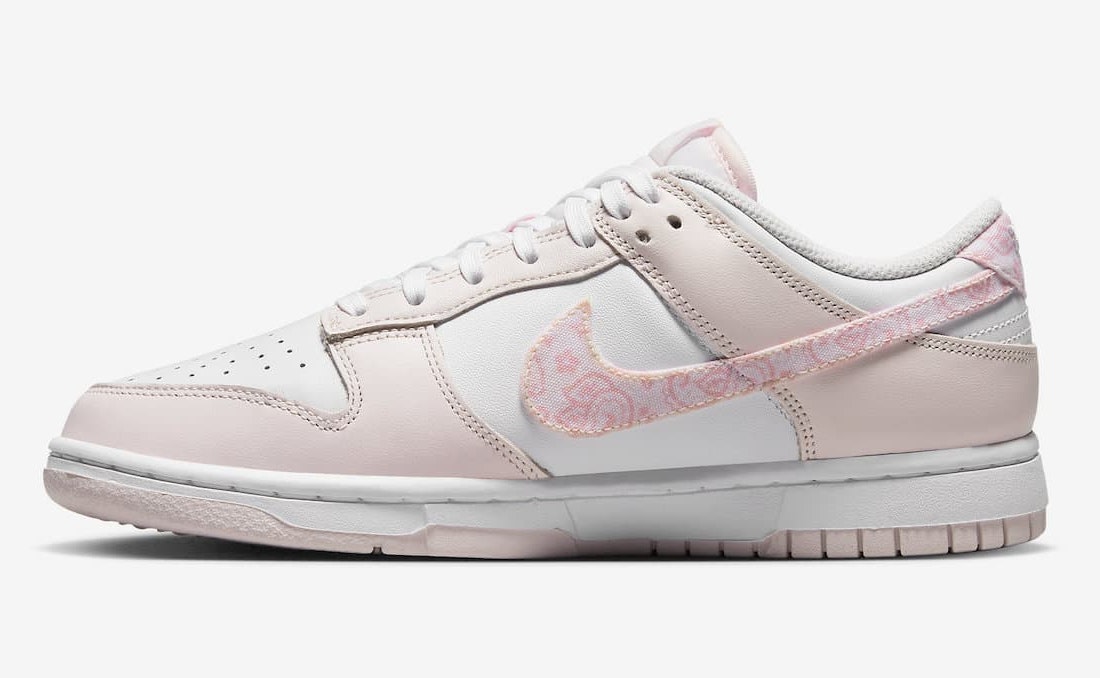 Nike Dunk Low "Pink Paisley"