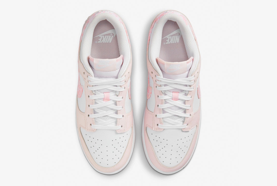 Nike Dunk Low "Pink Paisley"