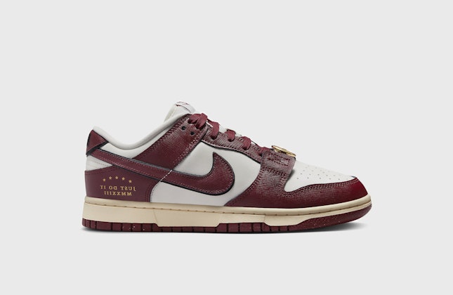 Nike Dunk Low "Just Do It" (Team Red) Nike Dunk Low "Just Do It" (Team Red)