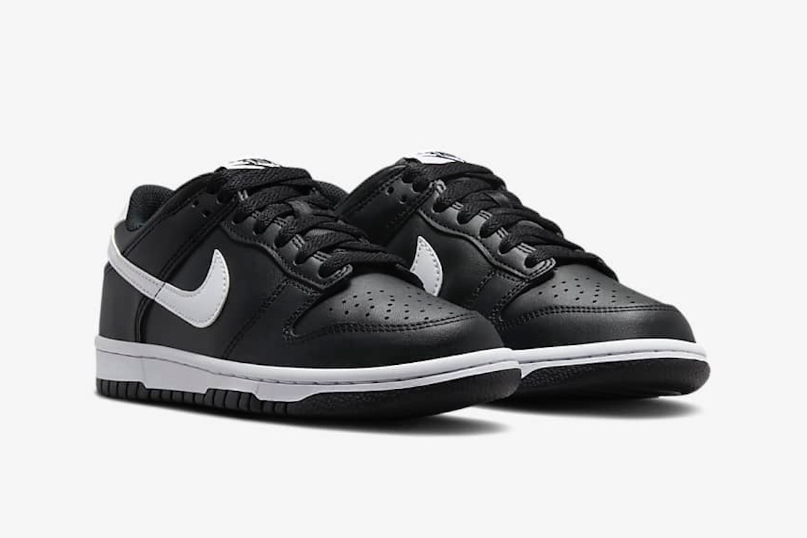 Nike Dunk Low GS "Black Panda"