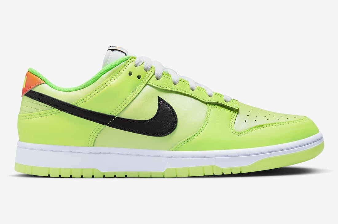 Nike Dunk Low "Glow in the Dark"