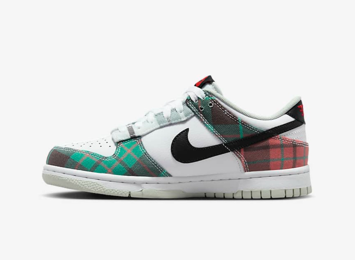 Nike Dunk Low GS "Tartan Plaid" 